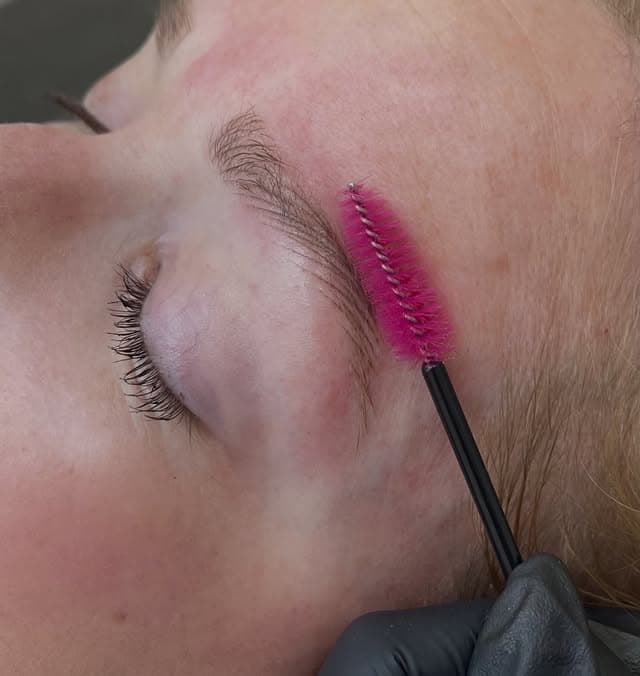 Nano Hairstroke Brows: What They Are, Who They Suit & How They Compare to Microblading